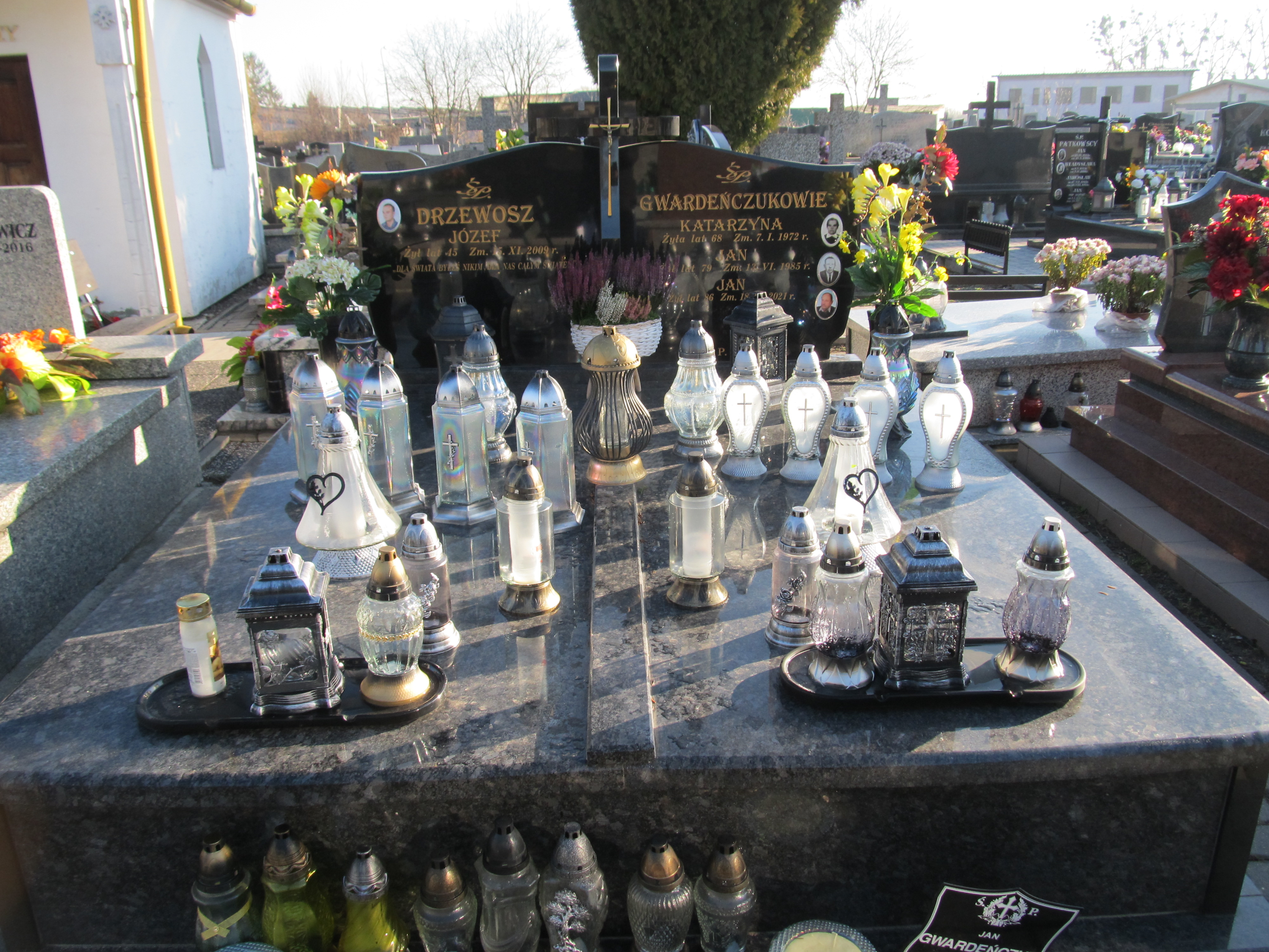 Grób Jan Gwardeńczuk